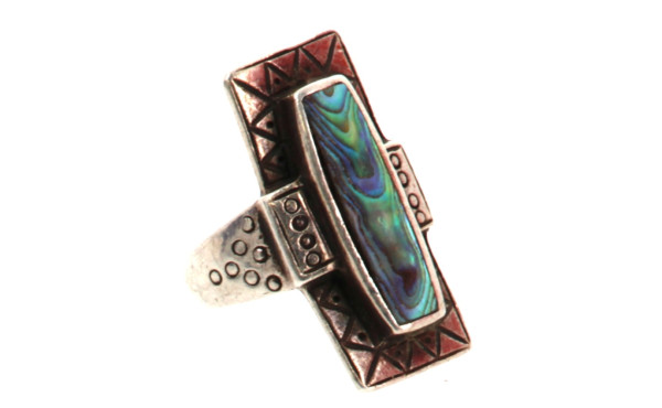 Bague en argent, poinçon crabe, sertie d