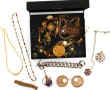 Lot de bijoux fantaisie divers dont bijo