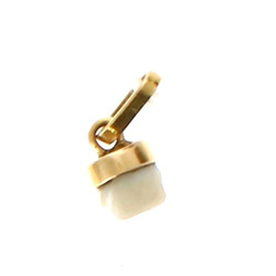 Pendentif en or jaune 18 cts, non poinço
