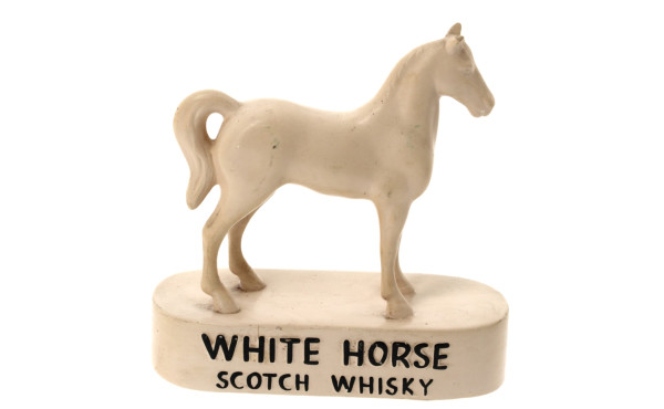 Sujet Publicitaire - "White Horse Scotch