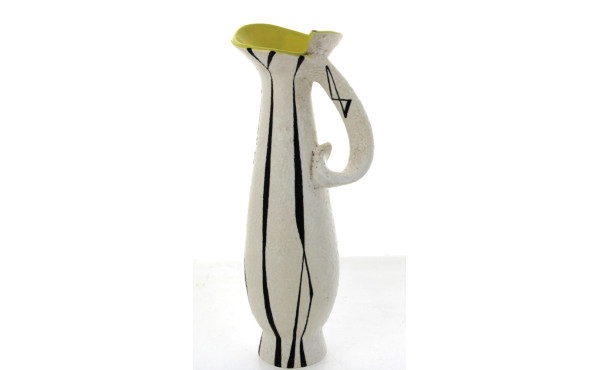 Vase en céramique années 60 émaillé blan