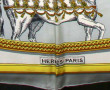 HERMES Paris - Carré en soie "Grand Harn