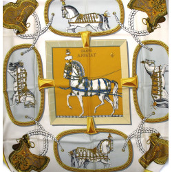 HERMES Paris - Carré en soie "Grand Harn