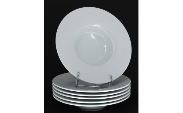 6 assiettes creuses en porcelaine blanch