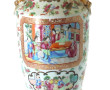 CHINE, CANTON - Vase en porcelaine, mont