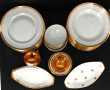 11 assiettes plates, 12 creuses, 1 ravie