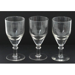 11 verres à pied anciens en verre, H 16 