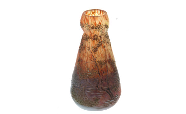 LEGRAS - Petit vase en verre dégagé à l'