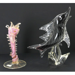 POISSON jaillissant des eaux, en verre g