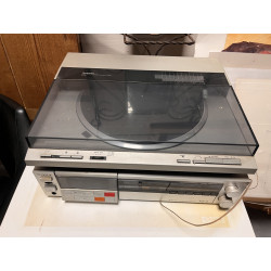 Eléments de chaîne-hifi de marques TECHN