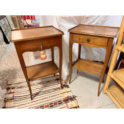 Paire de petits chevets en bois naturel 