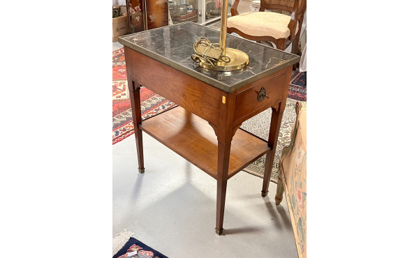 Petite table desserte en acajou, plateau