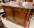 Buffet bas en bois fruitier de belle qua