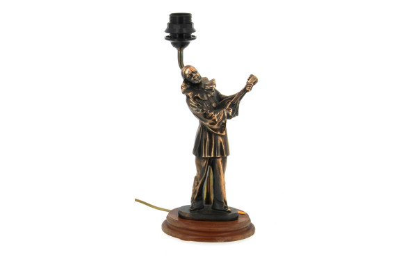Pied de lampe en forme de Pierrot jouant