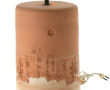 Grande lampe en terre cuite à décor inci