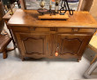 Buffet rustique ouvrant à 2 portes et 2 