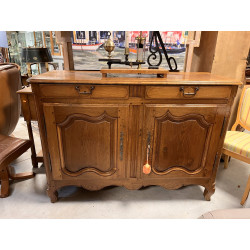 Buffet rustique ouvrant à 2 portes et 2 