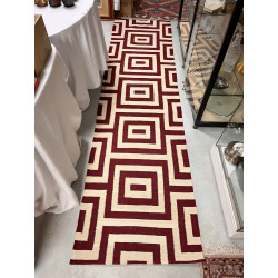 Tapis chemin kilim moderne dans les tons