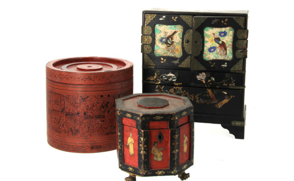 Lot de 3 boîtes asiatiques anciennes : b