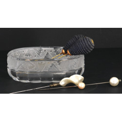 Lot de 4 épingles à chapeau anciennes : 