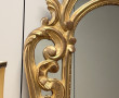 Beau miroir de forme rocaille en bois do