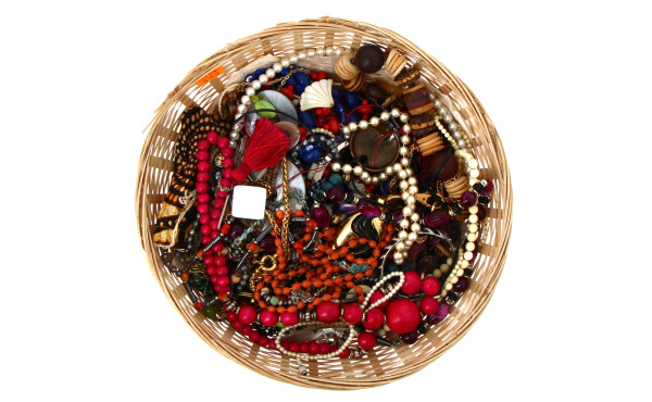 Lot de bijoux fantaisie