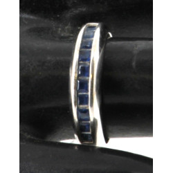 Bague style 1/2 alliance en or gris 18 c