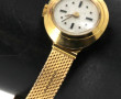 Montre bracelet de dame en or jaune 18 c