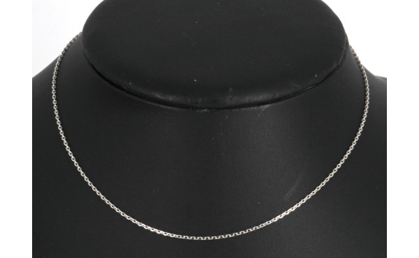 Chaîne en or gris 18 cts, poinçon tête d
