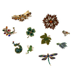 BROCHES - Lot de 10 broches fantaisie en