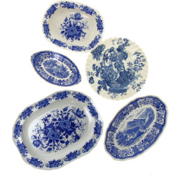 Thème BLEU - Lot de 5 plats à décor en c