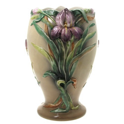 CHAUMETTE - Vase en barbotine à décor d'