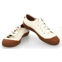 CLARKS - Paire de baskets femme en toile