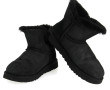 UGG - Paire de bottines noires, pointure