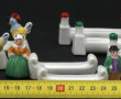 9 porte-couteaux en porcelaine à décor d