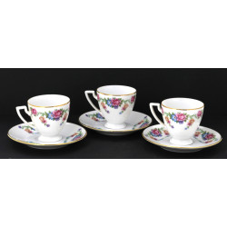 6 tasses à moka et sous-tasses en porcel