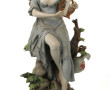 "Jeune fille à la lyre", sujet en biscui