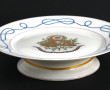 Coupe sur talon en porcelaine décor fran