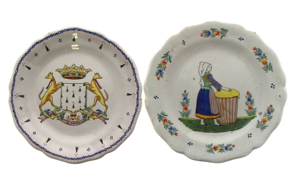 HB (ancienne marque) - Deux assiettes an