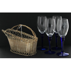 18 verres à vin en verre bleu et transpa