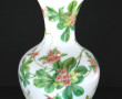 Vase ancien en opaline blanche et filets