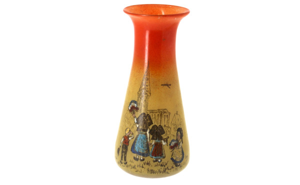 LEGRAS - Vase en verre à décor d'une scè
