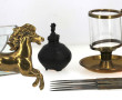 Lot de bibelots divers : 5 couteaux japo