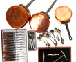Trois casseroles en cuivre : on y joint 