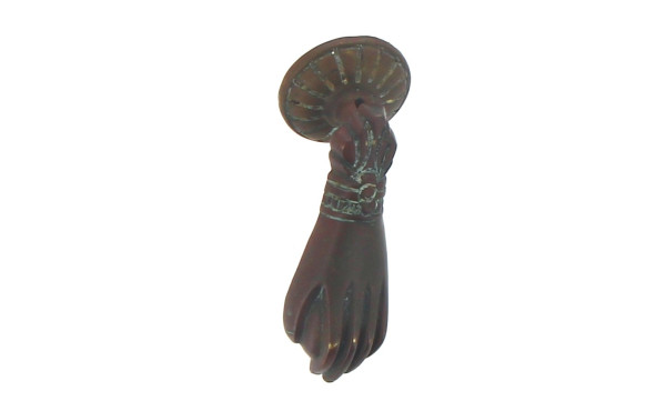 Marteau de porte en bronze en forme de m