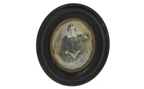 Daguerréotype "Portrait de femme", à vue