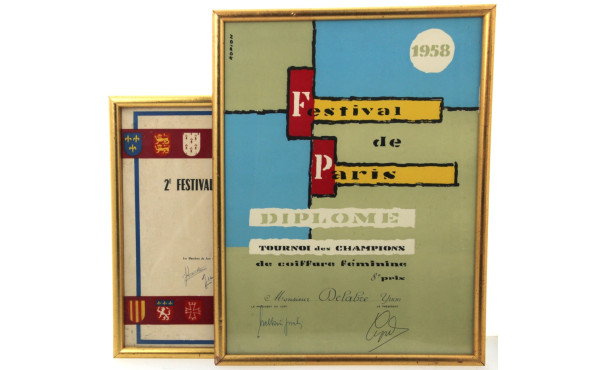 Thème COIFFURE - Lot de 2 diplômes pour 