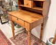 Bureau à gradin en bois fruitier ouvrant