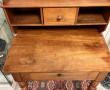 Bureau à gradin en bois fruitier ouvrant