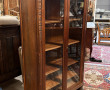 Petite vitrine en acajou ouvrant à 2 por